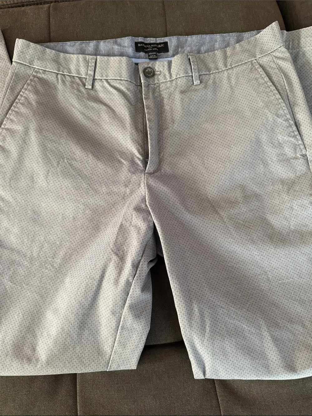 Banana Republic Light Gray Micro-Pattern Chinos